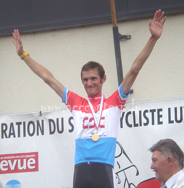 Frank Schleck Luxemburgischer Strassenmeister 2005 bei den Elite mit Kontrakt